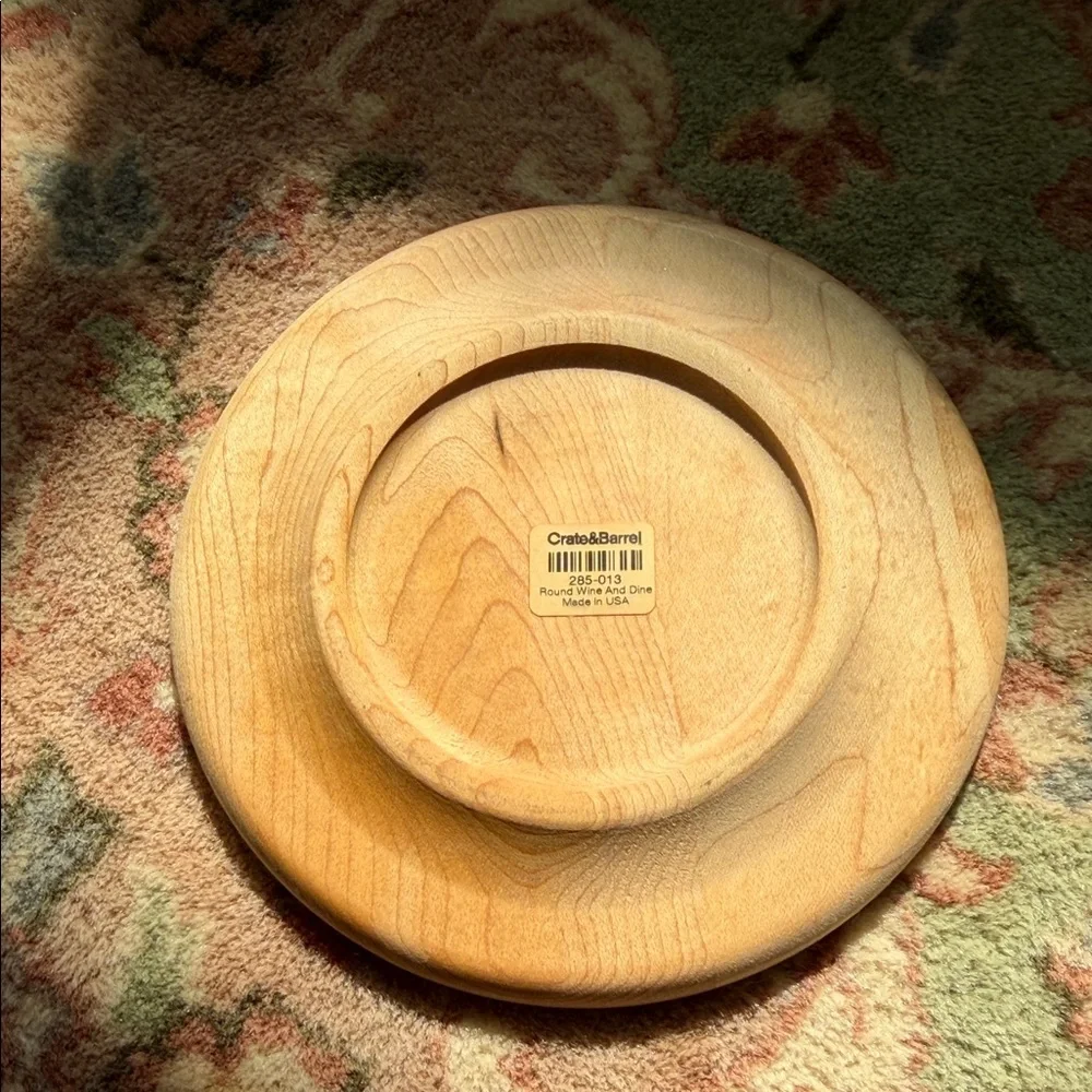 Crate&Barrel Light Brown Wood Plate - Round Wine & Dine